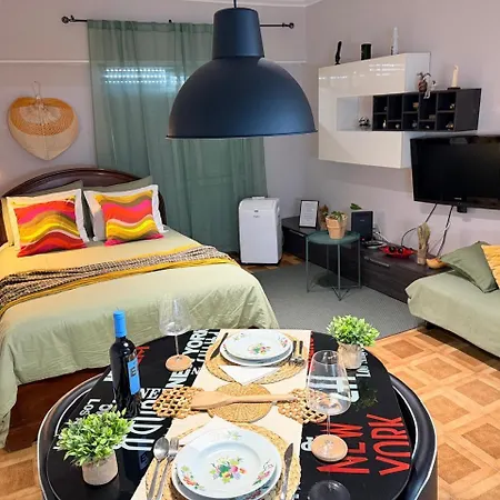Na Amadora, Vista Da Cidade, Sossegado, A 15min De Lisboa * Amadora