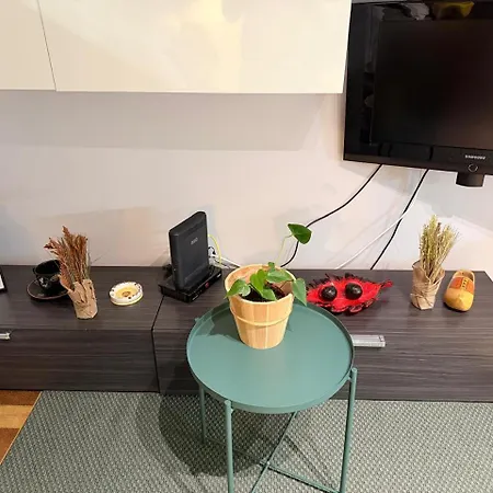 Apartman Na Amadora, Vista Da Cidade, Sossegado, A 15min De Lisboa *