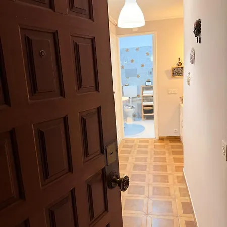 Na Amadora, Vista Da Cidade, Sossegado, A 15min De Lisboa Apartman