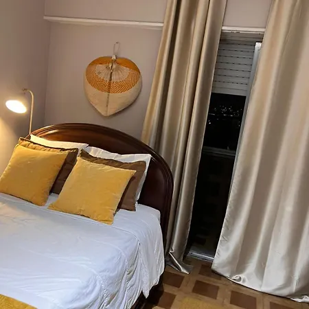 Apartman Na Amadora, Vista Da Cidade, Sossegado, A 15min De Lisboa